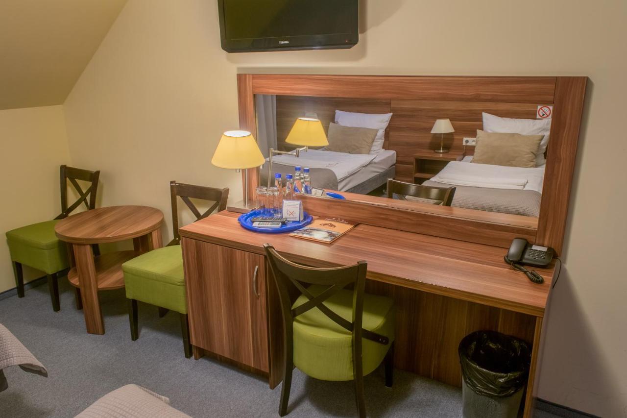 Zajazd U Dziadka Opole Extérieur photo