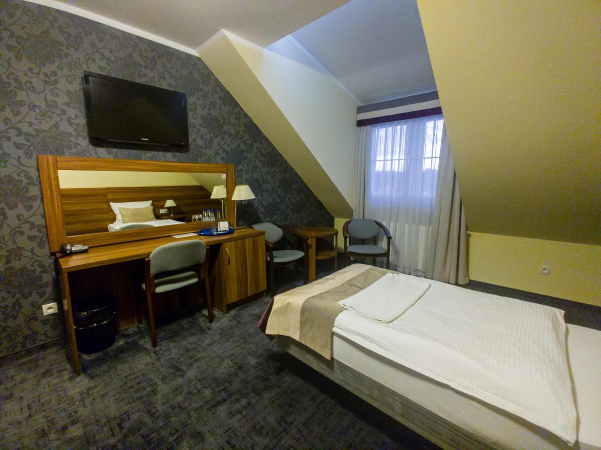Zajazd U Dziadka Opole Extérieur photo